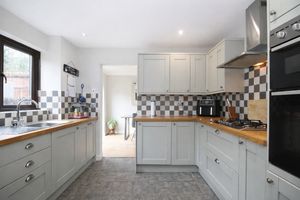 Kitchen- click for photo gallery
